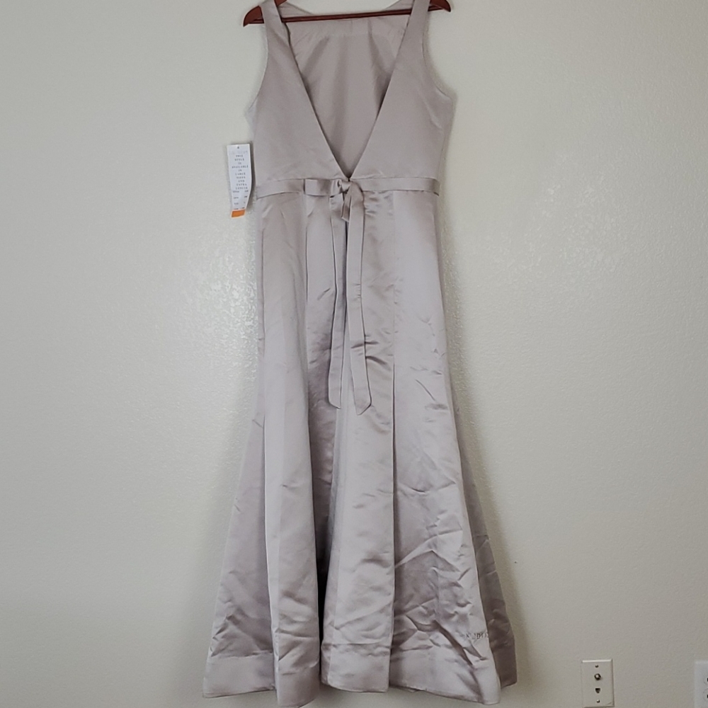 Bill Levokoff evening gown